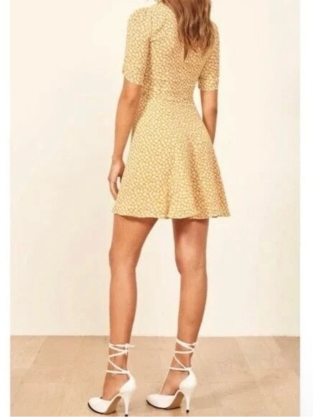 Reformation Gracie Short Sleeve Floral Print Crepe Mini Dress In Peru Yellow 12 - Picture 2 of 15